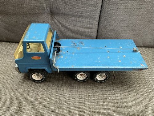 Tonka ramp hoist truck - hoist, truck.